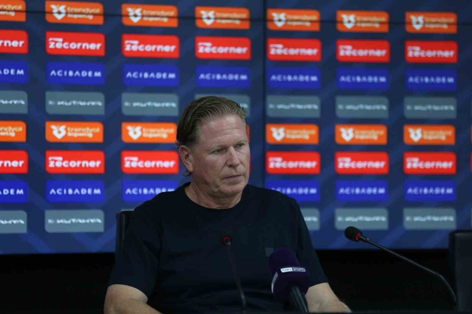 Süper Lig'de bir ayrılık daha! 8. haftada 6. hoca gitti - 2. Resim