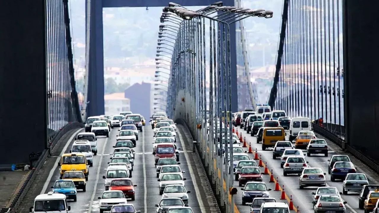 Yollarda yaşlı araç alarmı! 6 milyon otomobil tehlike saçıyor