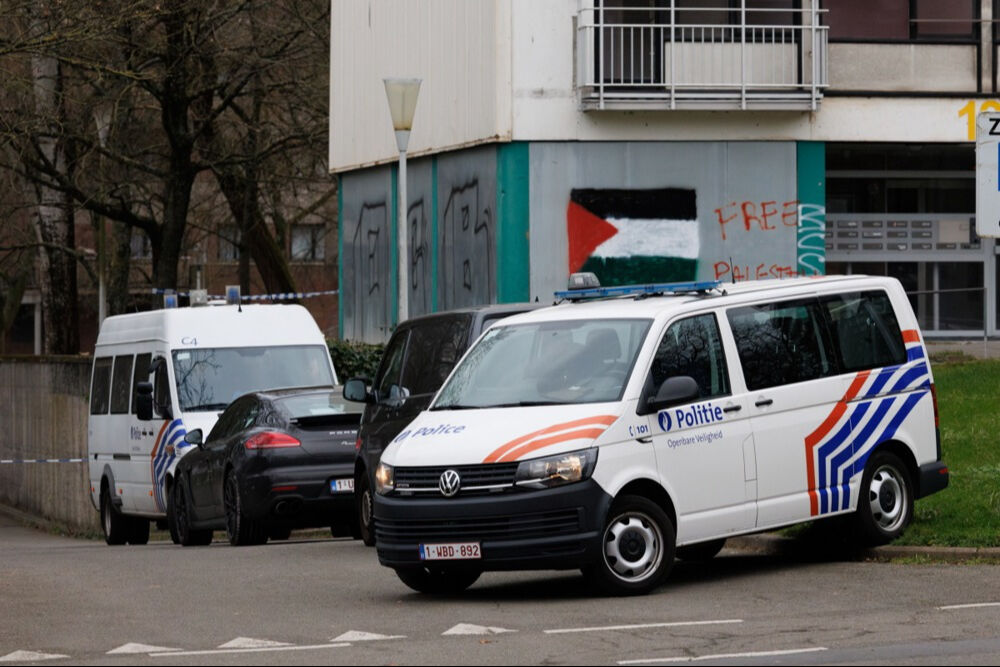 Belçika'da metro istasyonunda silahlı saldırı! Ağır yaralılar var - 1. Resim