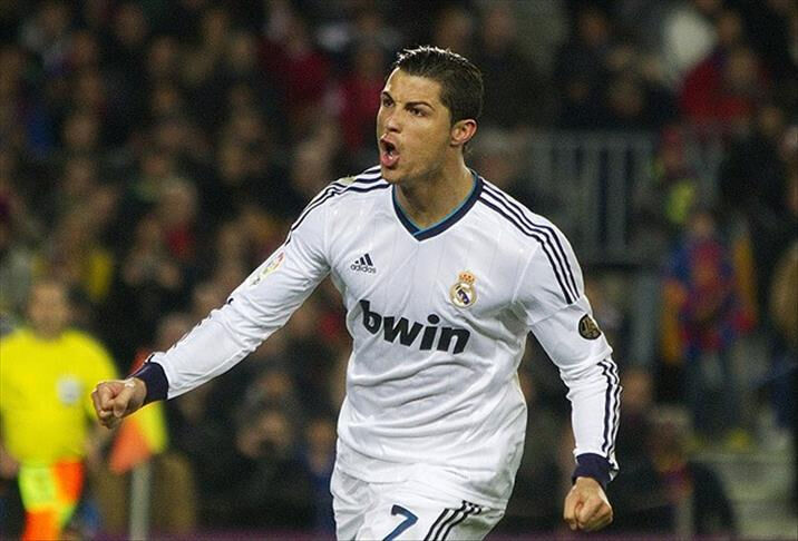 Cristiano Ronaldo bir ilki başardı, Messi'ye büyük fark attı: Futbolun ilk milyarderi! Cristiano Ronaldo bir ilki başardı, Messi'ye büyük fark attı: Futbolun ilk milyarderi! - 3. Resim