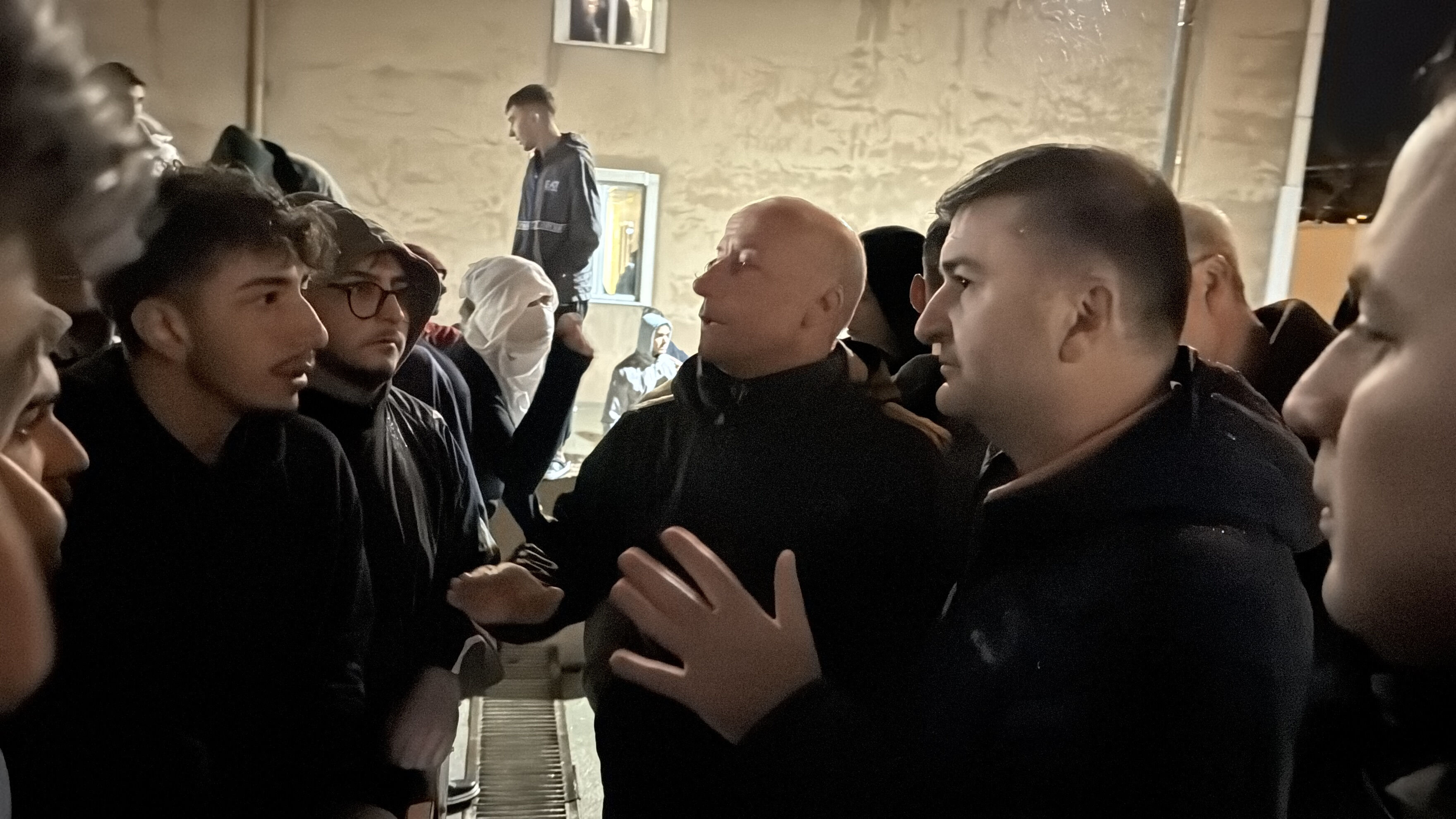 Edirne’de yurt öğrencilerinden su kesintisi eylemi - 1. Resim