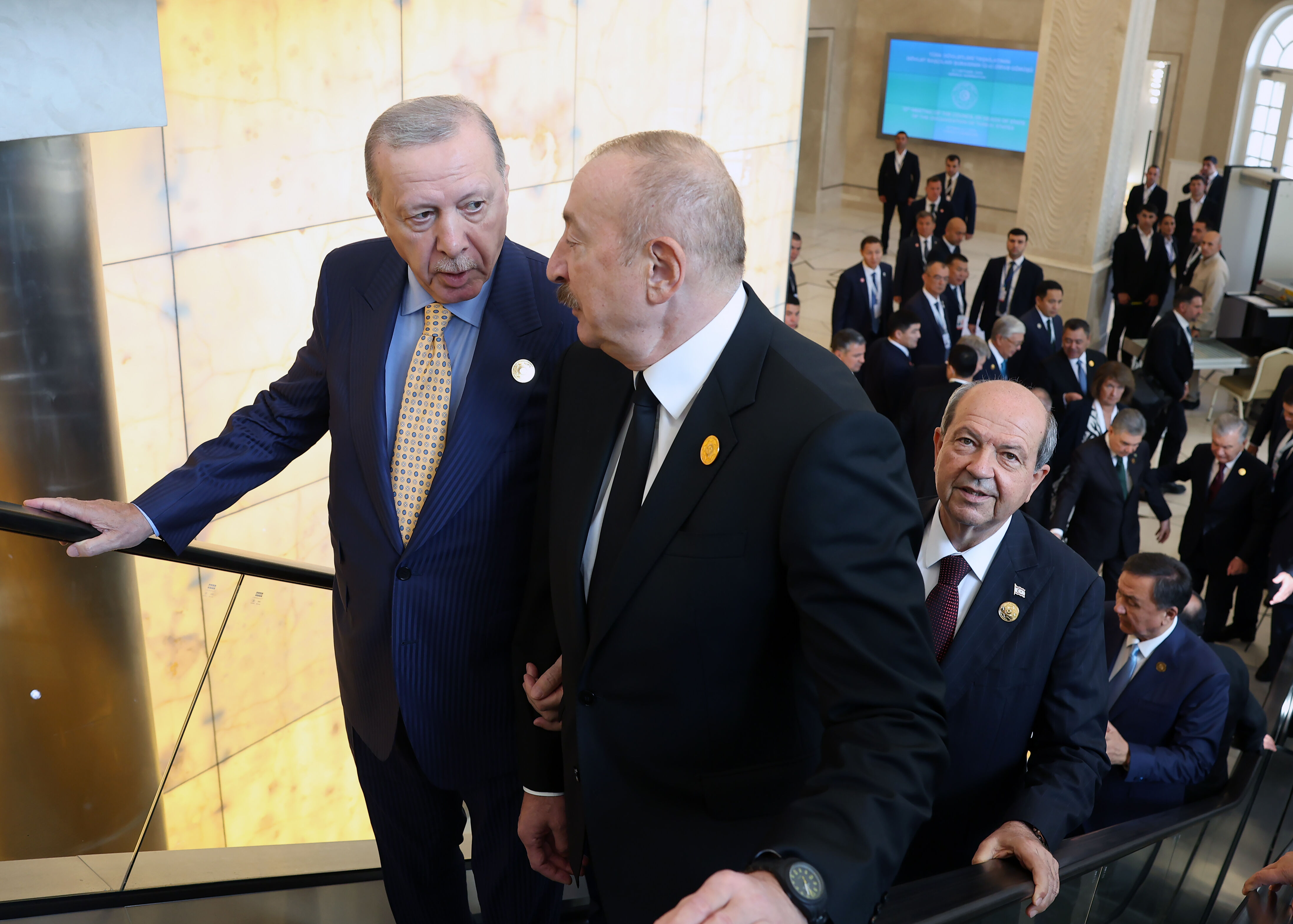 Erdoğan'dan Türk dünyası liderlerine İsrail uyarısı: TDT’nin gücünü ortaya koymalıyız - 2. Resim