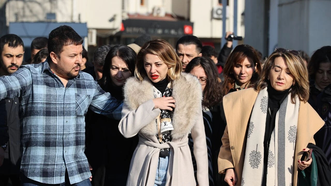 Feyza Altun da listedeydi! 