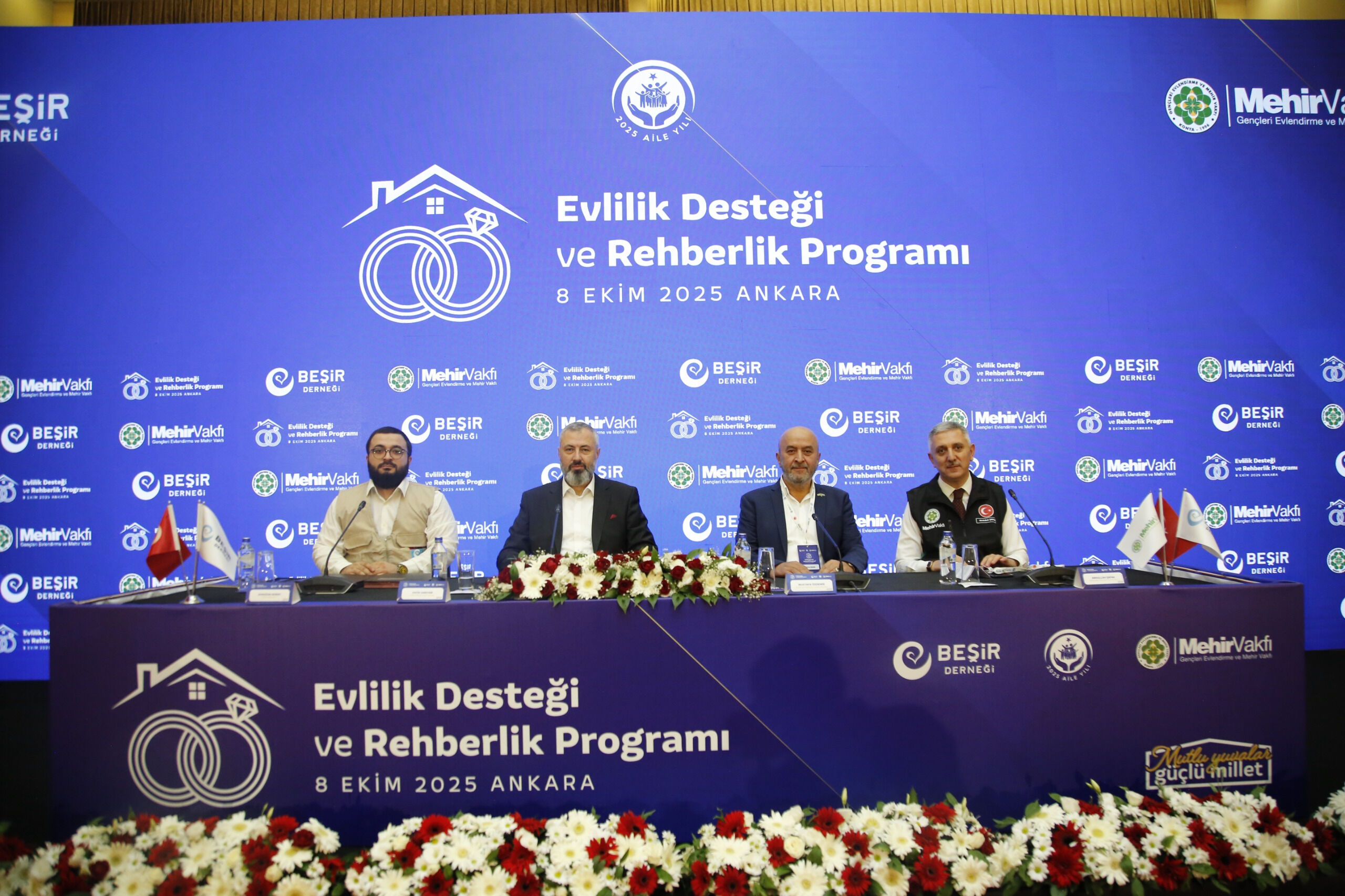 Gençlere evlilik desteği için harekete geçtiler: Beşir Derneği ve Mehir Vakfı her yıl 1500 çifti evlendirecek Gençlere evlilik desteği için harekete geçtiler: Beşir Derneği ve Mehir Vakfı her yıl 1500 çifti evlendirecek - 2. Resim