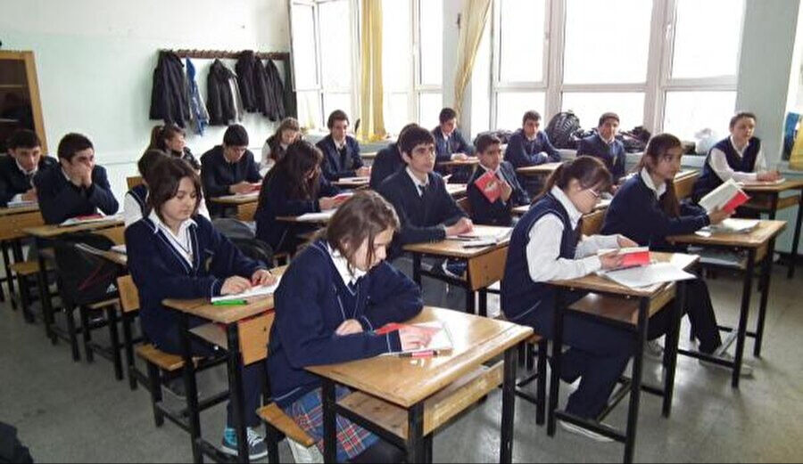 Lise 2 yıl mı oldu, kaç yıl olacak? Zorunlu eğitim süresi gündemde - 2. Resim