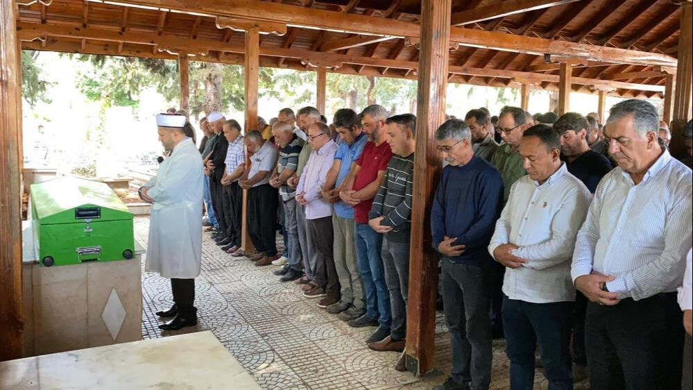 Mersin'deki kazada vefat edenler toprağa verildi - 1. Resim