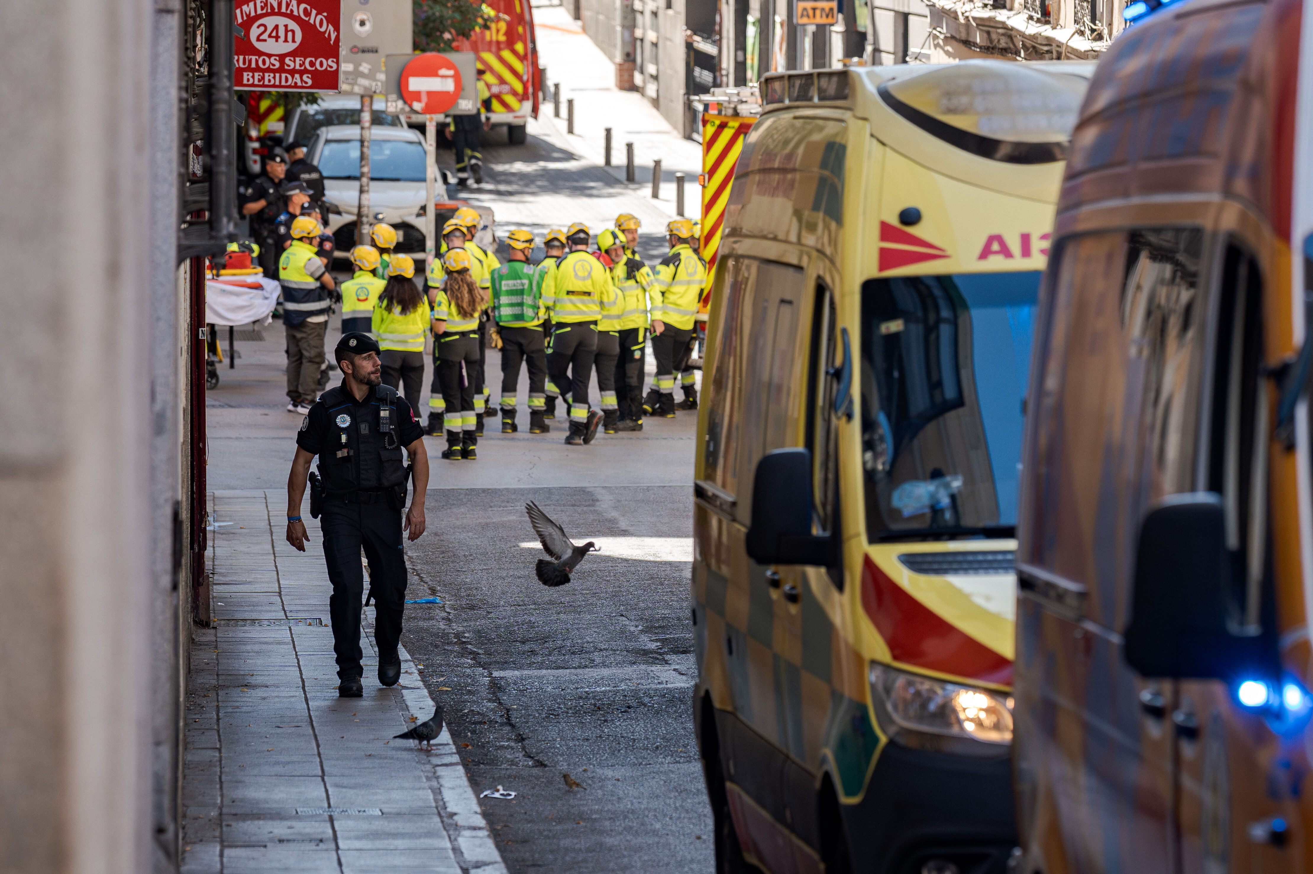 Restore edilen bina çöktü! Çok sayıda ölü ve yaralı var - 1. Resim