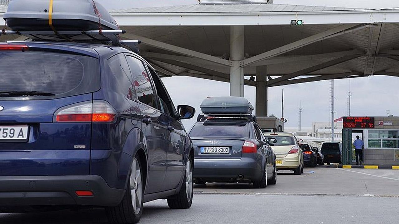 Yabancı plakalı araçlara kesilen cezaların tahsilinde yeni düzenleme Yabancı plakalı araçlara kesilen cezaların tahsilinde yeni düzenleme