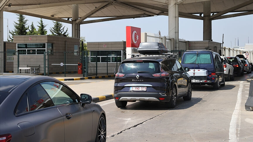 Yabancı plakalı araçlara kesilen cezaların tahsilinde yeni düzenleme - 1. Resim