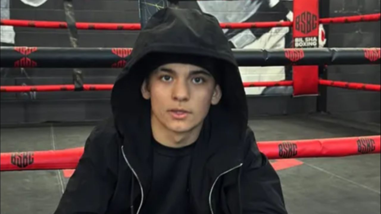 Dünyaca ünlü boksör Arturo Gatti'nin 17 yaşındaki oğlu ölü bulundu Dünyaca ünlü boksör Arturo Gatti'nin 17 yaşındaki oğlu ölü bulundu