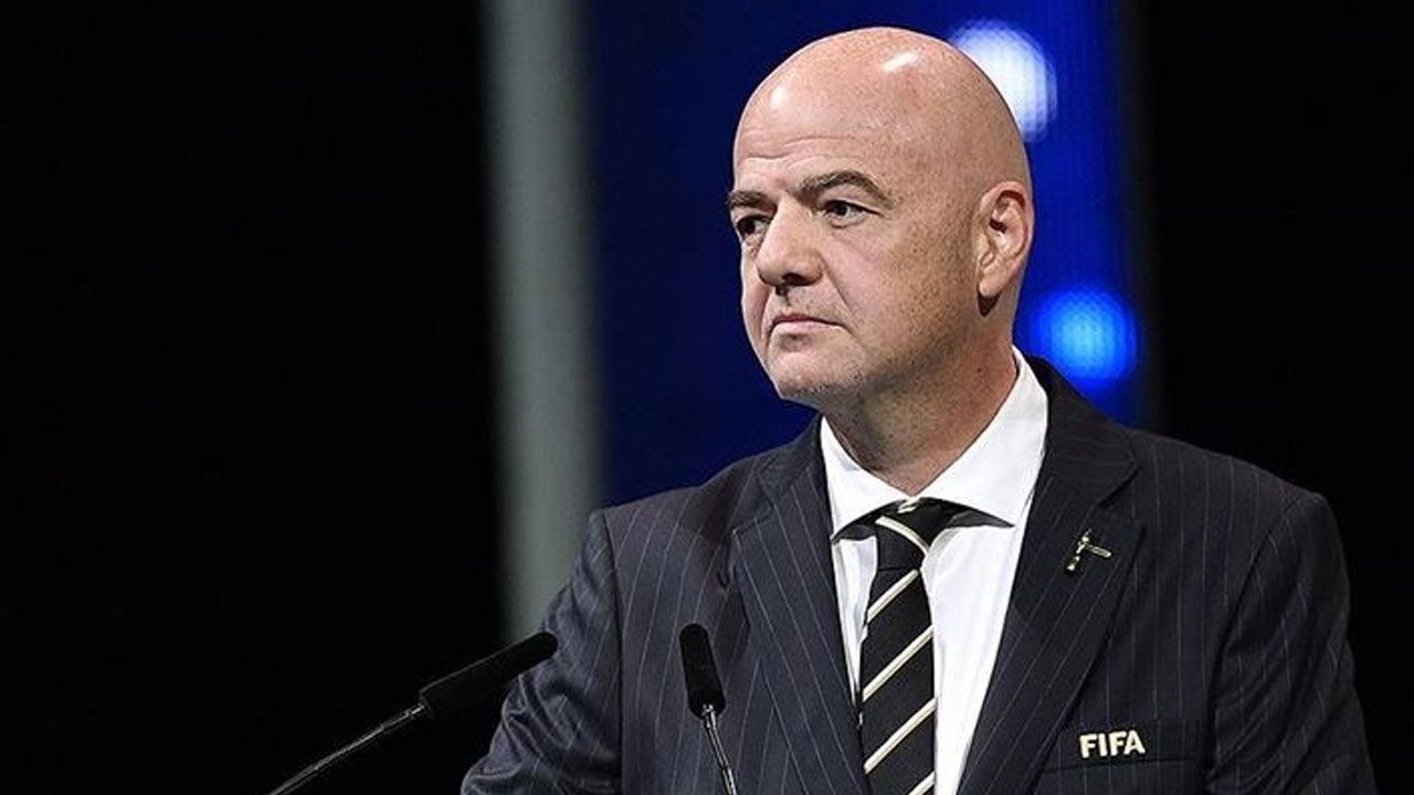 FIFA Başkanı Infantino'dan Gazze'de ateşkes çabaları için Türkiye'ye tebrik FIFA Başkanı Infantino'dan Gazze'de ateşkes çabaları için Türkiye'ye tebrik