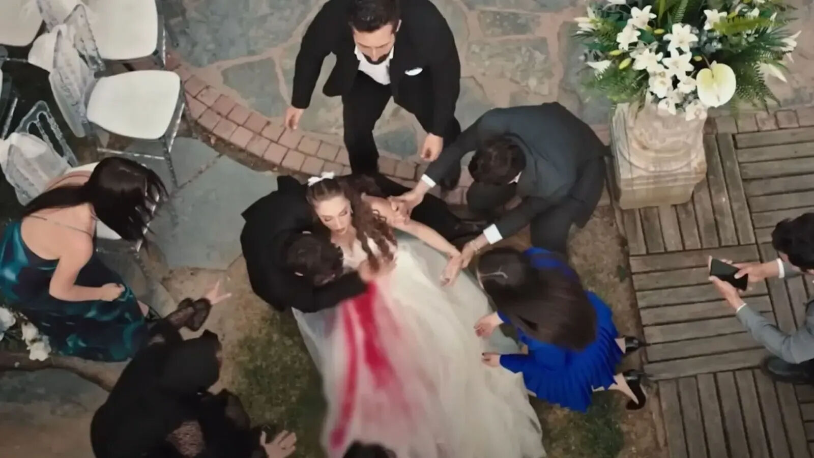 Hudutsuz Sevda bu akşam yok mu, neden yok, bitti mi? Dizinin akıbeti belli oldu! - 2. Resim