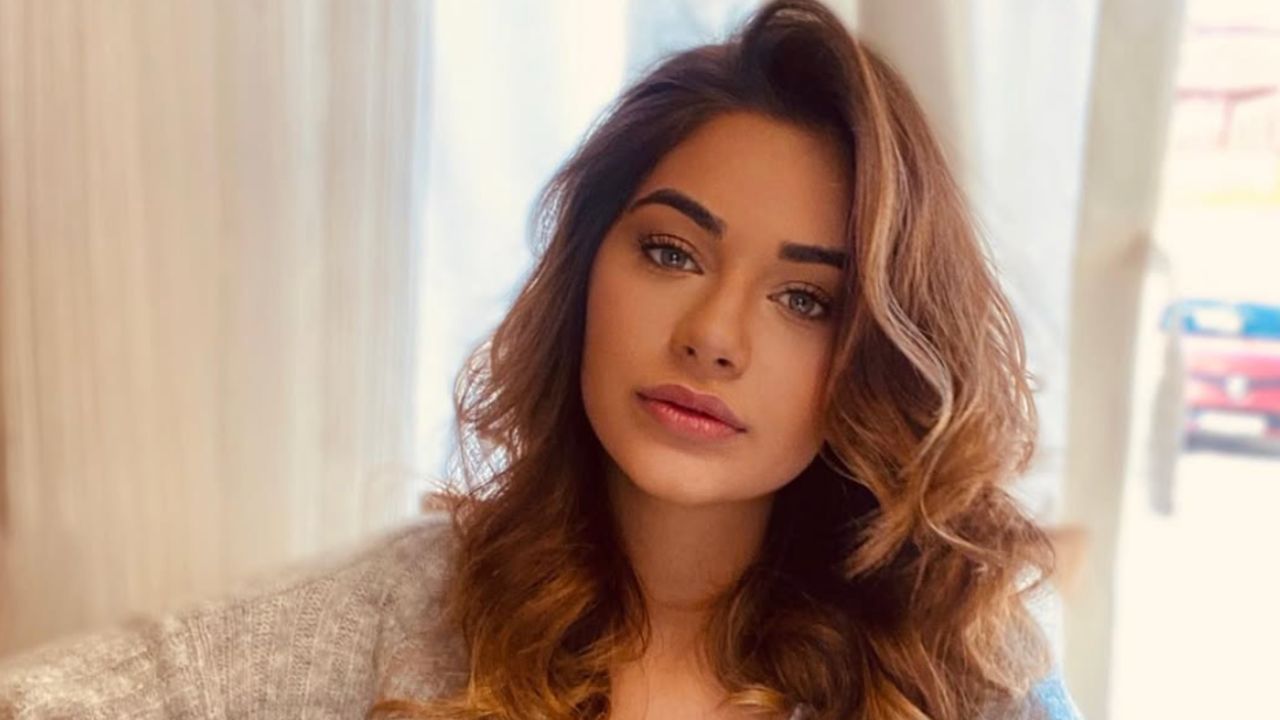 Kızılcık Şerbeti Seda kimdir, gerçek adı ne? Nilay'ın eski komşusu diziye dahil oluyor! Kızılcık Şerbeti Seda kimdir, gerçek adı ne? Nilay'ın eski komşusu diziye dahil oluyor!