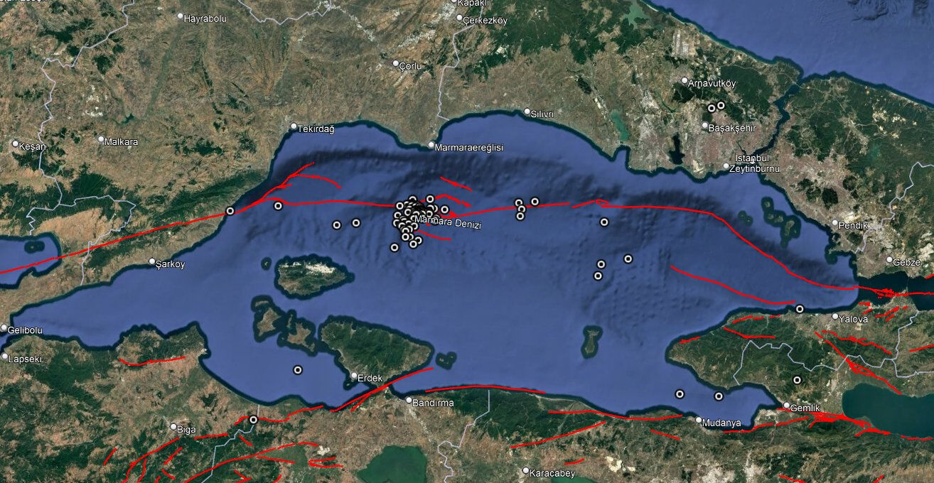 Silivri'deki deprem Marmara'yı tekrar hatırlattı! Okan Tüysüz, Orta Marmara Çukurluğu'nu işaret etti - 2. Resim