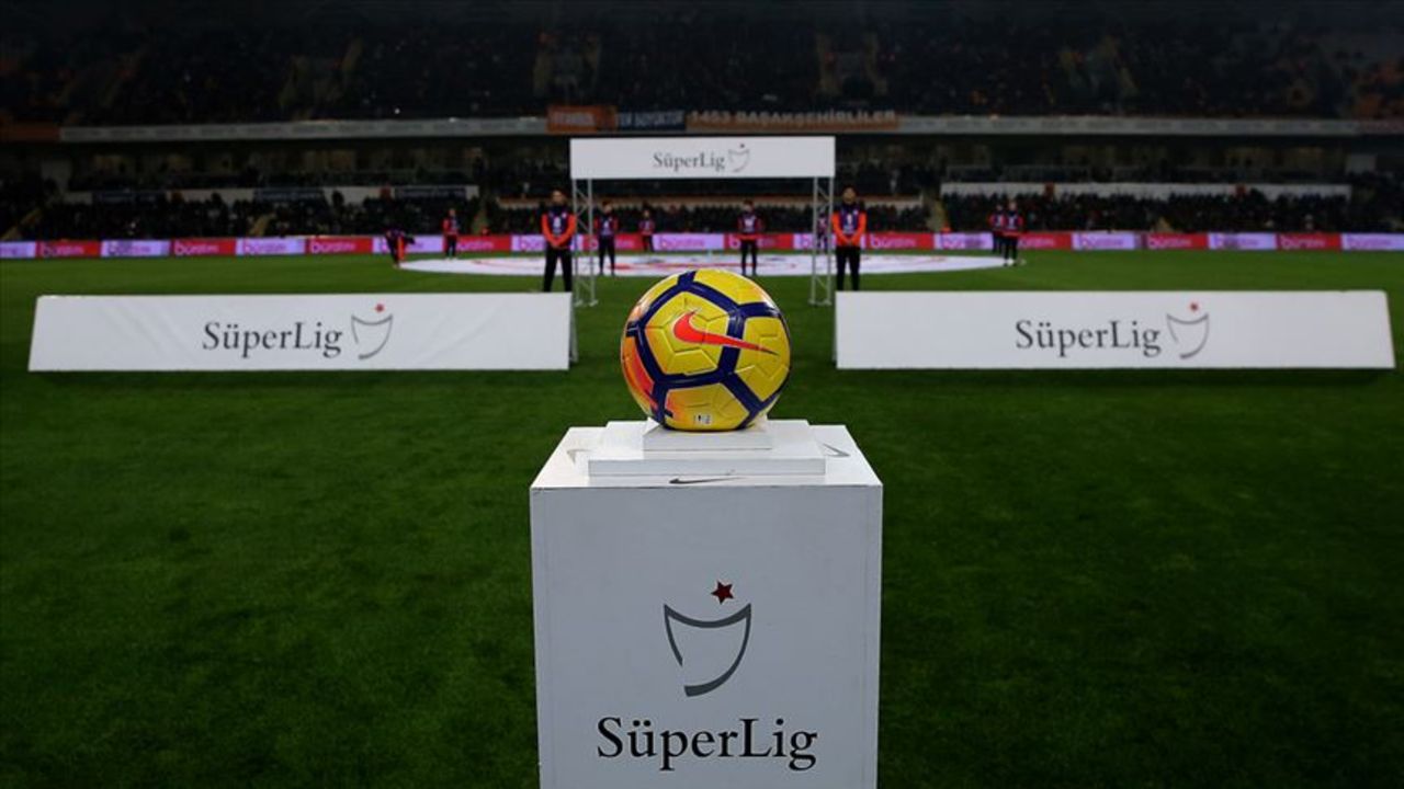 Süper Lig maçları ne zaman başlıyor? 9. hafta karşılaşmaları belli oldu Süper Lig maçları ne zaman başlıyor? 9. hafta karşılaşmaları belli oldu