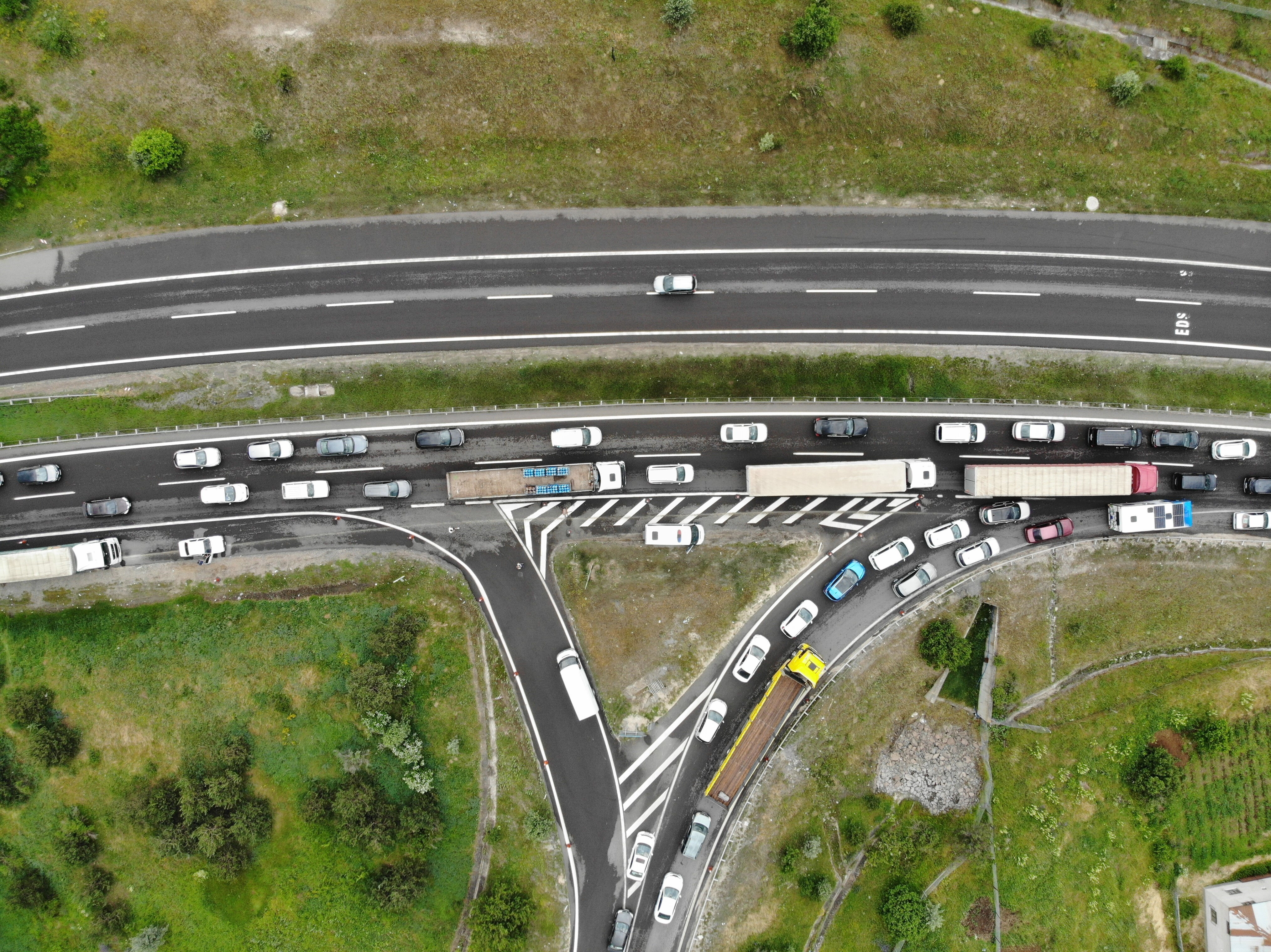 10-28 Ekim arası dikkat! TEM Otoyolu’nun bu bölümü trafiğe kapanıyor - 2. Resim