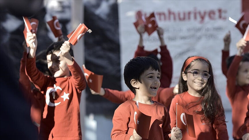 28 Ekim yarım gün mü, 29 Ekim resmi tatil mi? Resmi Tatil Takvimi 2025 - 1. Resim