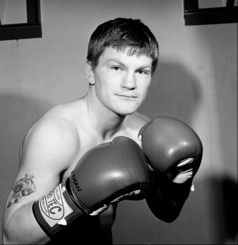 Eski dünya şampiyonu boksör Ricky Hatton'a veda! Cenazeye ünlüler akın etti - 3. Resim