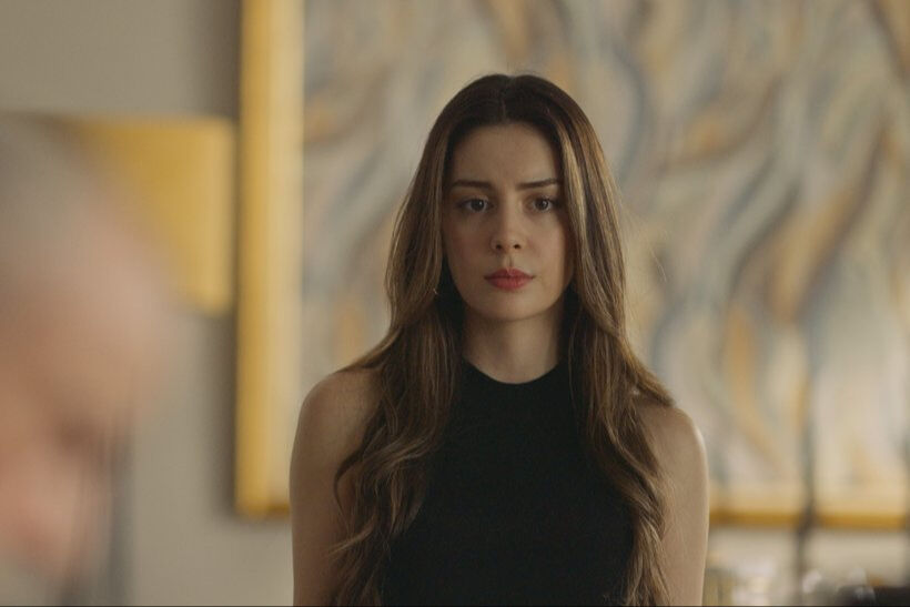 Kızılcık Şerbeti Çimen kimdir, diziye döndü mü? Selin Türkmen'in dizideki akıbeti merak konusu! - 3. Resim