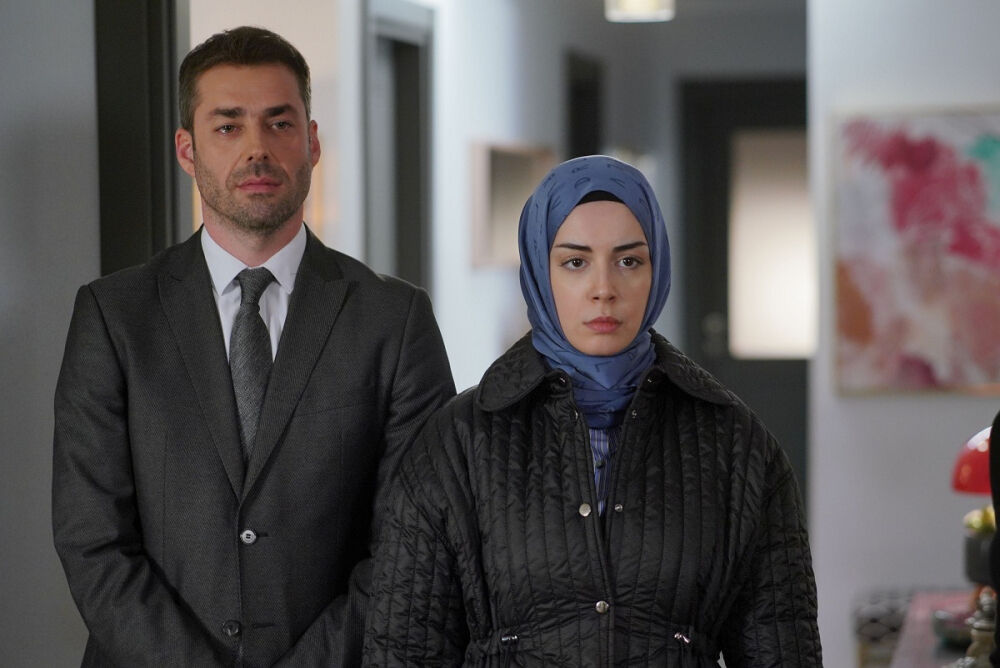 Kızılcık Şerbeti hangi gün, bu akşam var mı? Yeni oyuncular diziye dahil oluyor! - 3. Resim