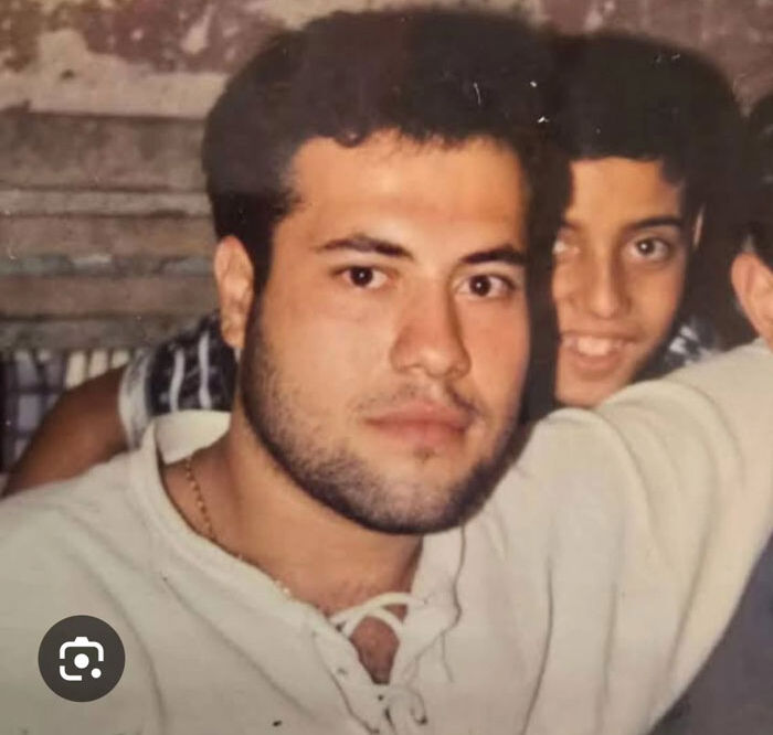 Kobra Murat 20 yaşındaki halini paylaştı: Kızlar bana bakarken yere düşüyordu - 1. Resim