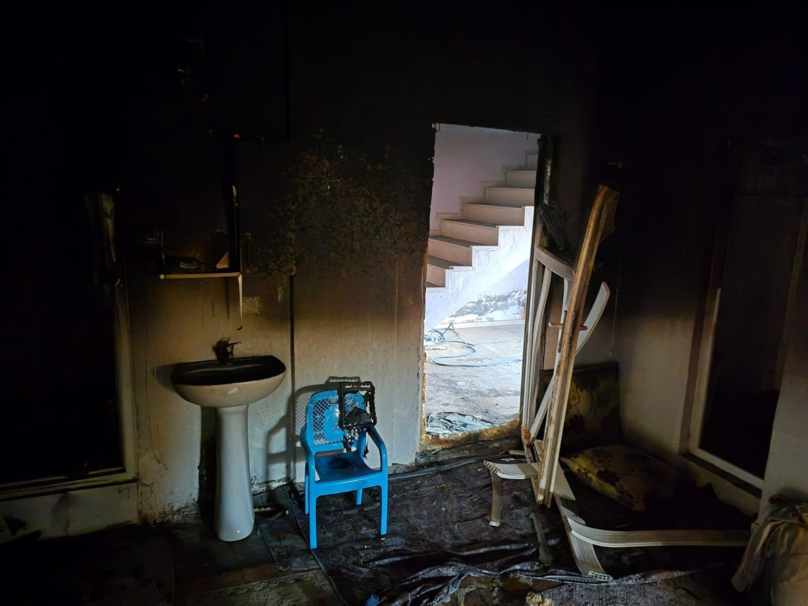 Mardin'de yangın faciası! Can kaybı ve onlarca yaralı var Mardin'de yangın faciası! Can kaybı ve onlarca yaralı var - 1. Resim