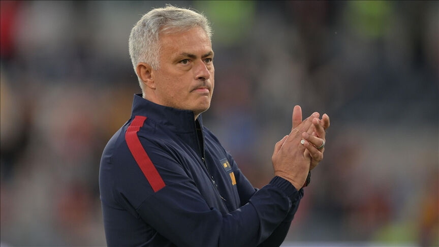 Mkhitaryan'dan yıllar sonra Mourinho ifşası: Günlerce aynı mesajı atmış! - 2. Resim