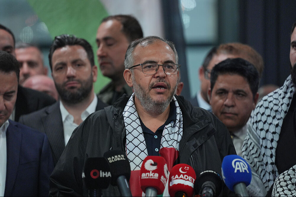 Özgürlük Filosu'nda gözaltına alınan vekiller yurda döndü - 3. Resim