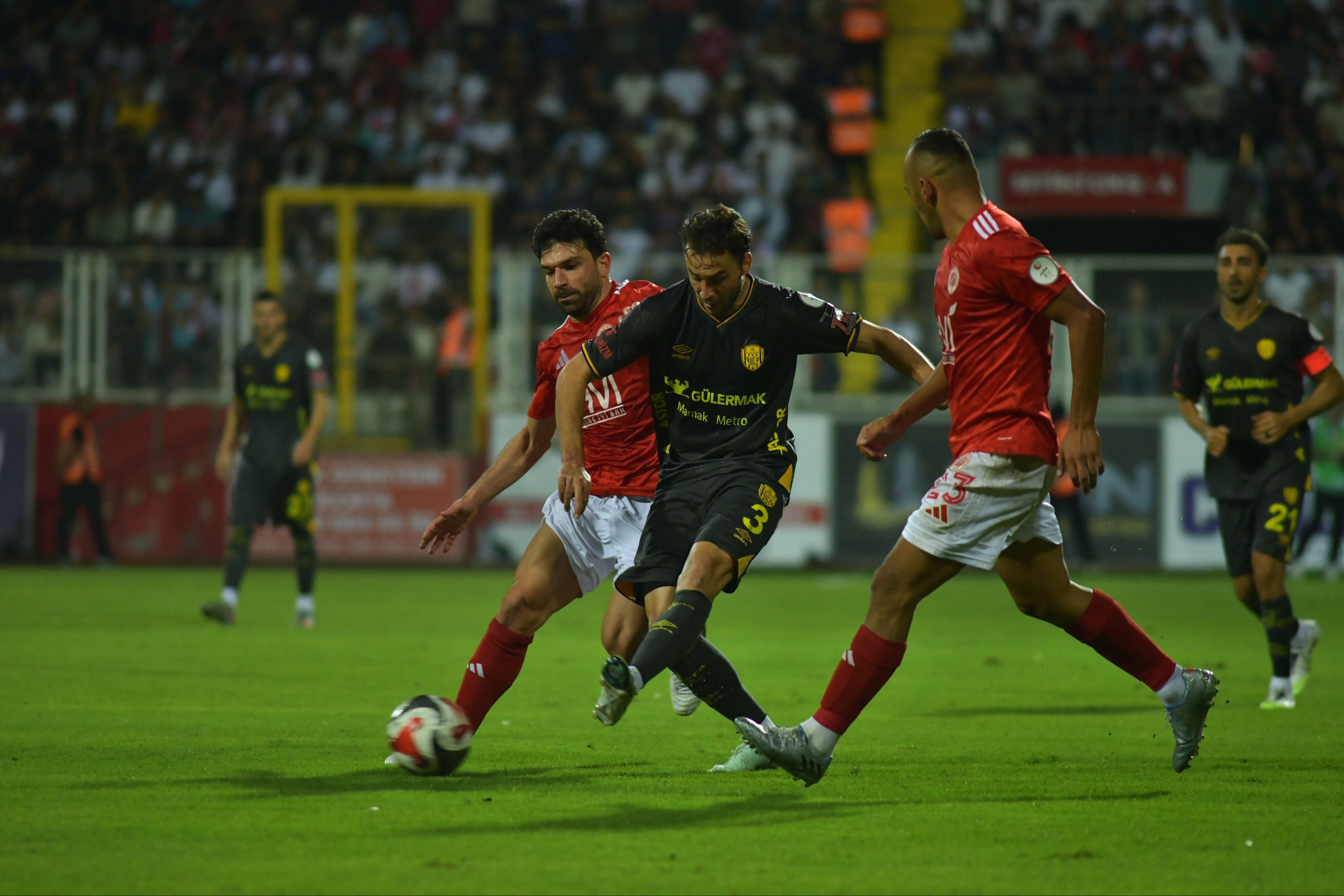 Ankaragücü sıfırı tüketti! Kasap borcu bile ödenemedi, belediyeler de sırt çevirdi - 3. Resim