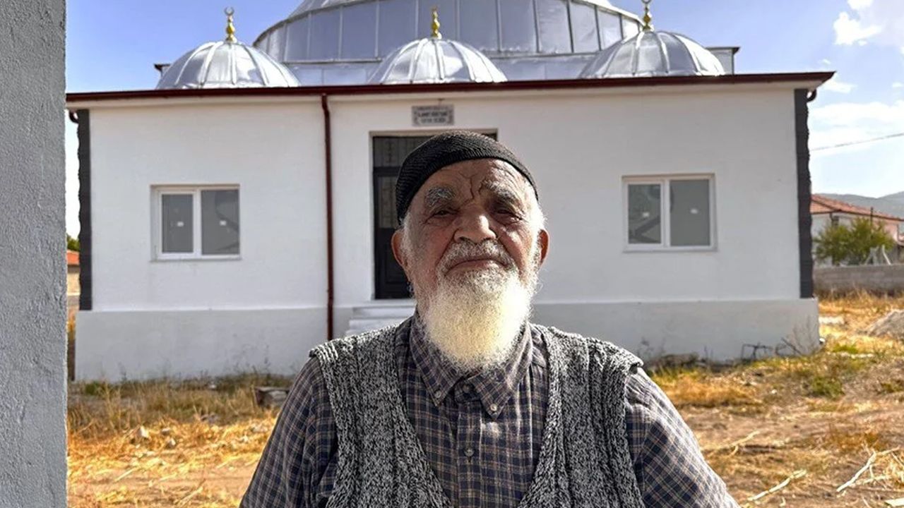 Baba sözü dinlemeyen evlatlar milyonlarca liradan oldular: Mirası çocuklarına değil köyüne bıraktı Baba sözü dinlemeyen evlatlar milyonlarca liradan oldular: Mirası çocuklarına değil köyüne bıraktı