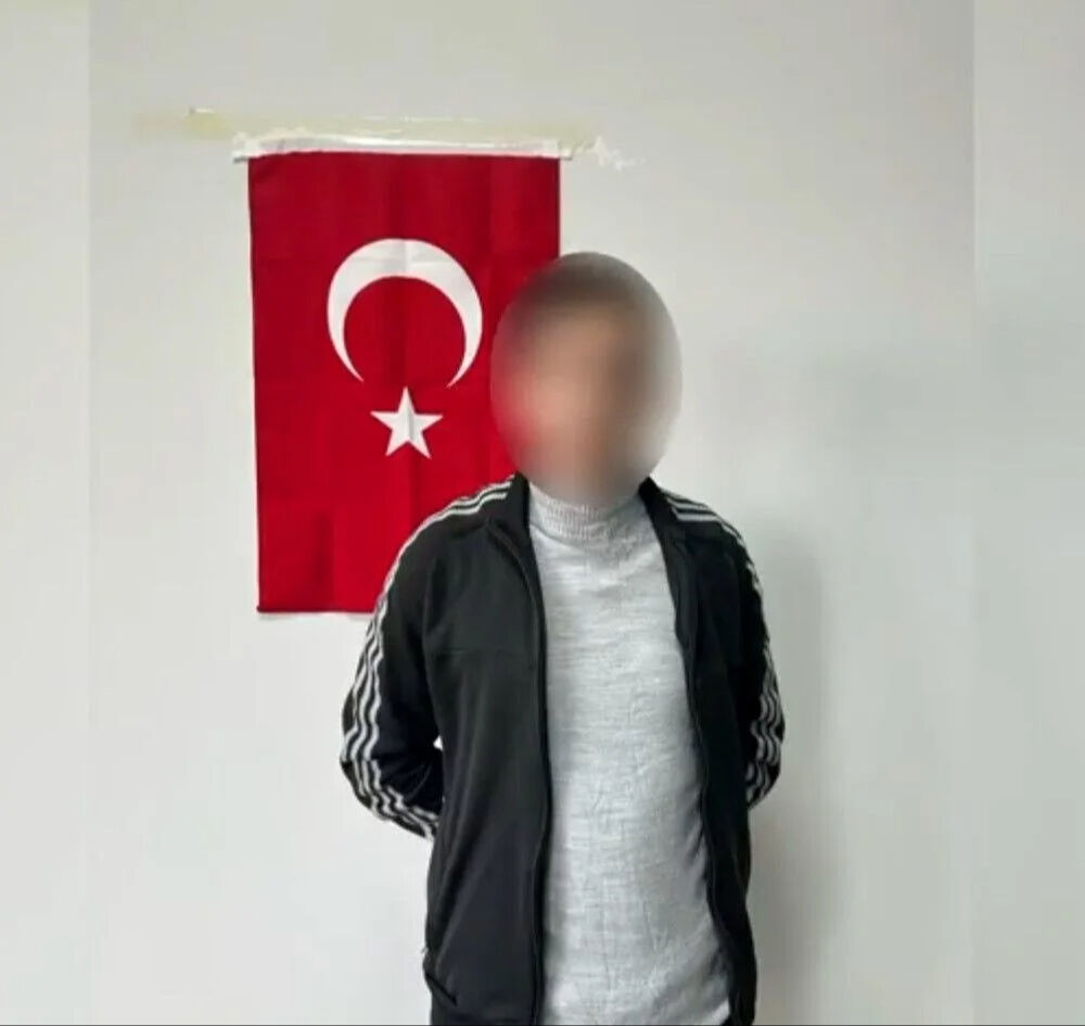 Bakan Yerlikaya'nın 'Gereği Yapıldı Havayolları' operasyonlarıyla suçlulara ağır darbe! 1 yılda yüzlercesi Türkiye'ye getirildi - 12. Resim