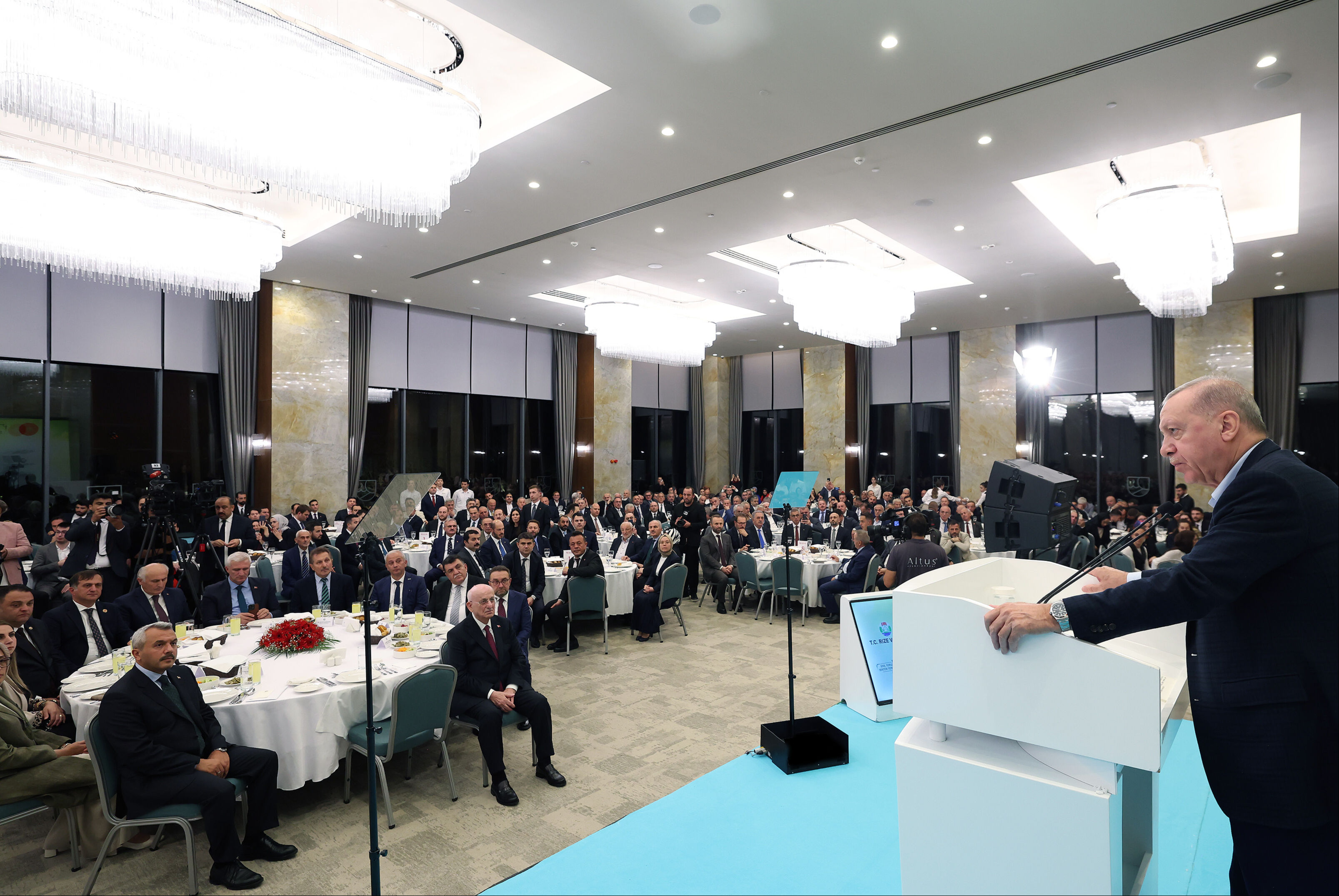 Cumhurbaşkanı Erdoğan'dan ekonomi mesajı: Enflasyonu tek haneye indireceğiz - 1. Resim