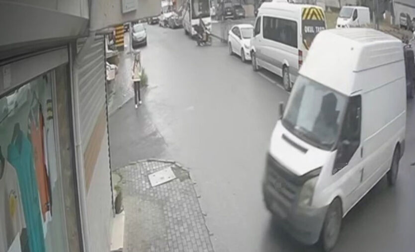 Freni boşalan araç, dükkana daldı! Kazadan kıl payı kurtuldu - 1. Resim