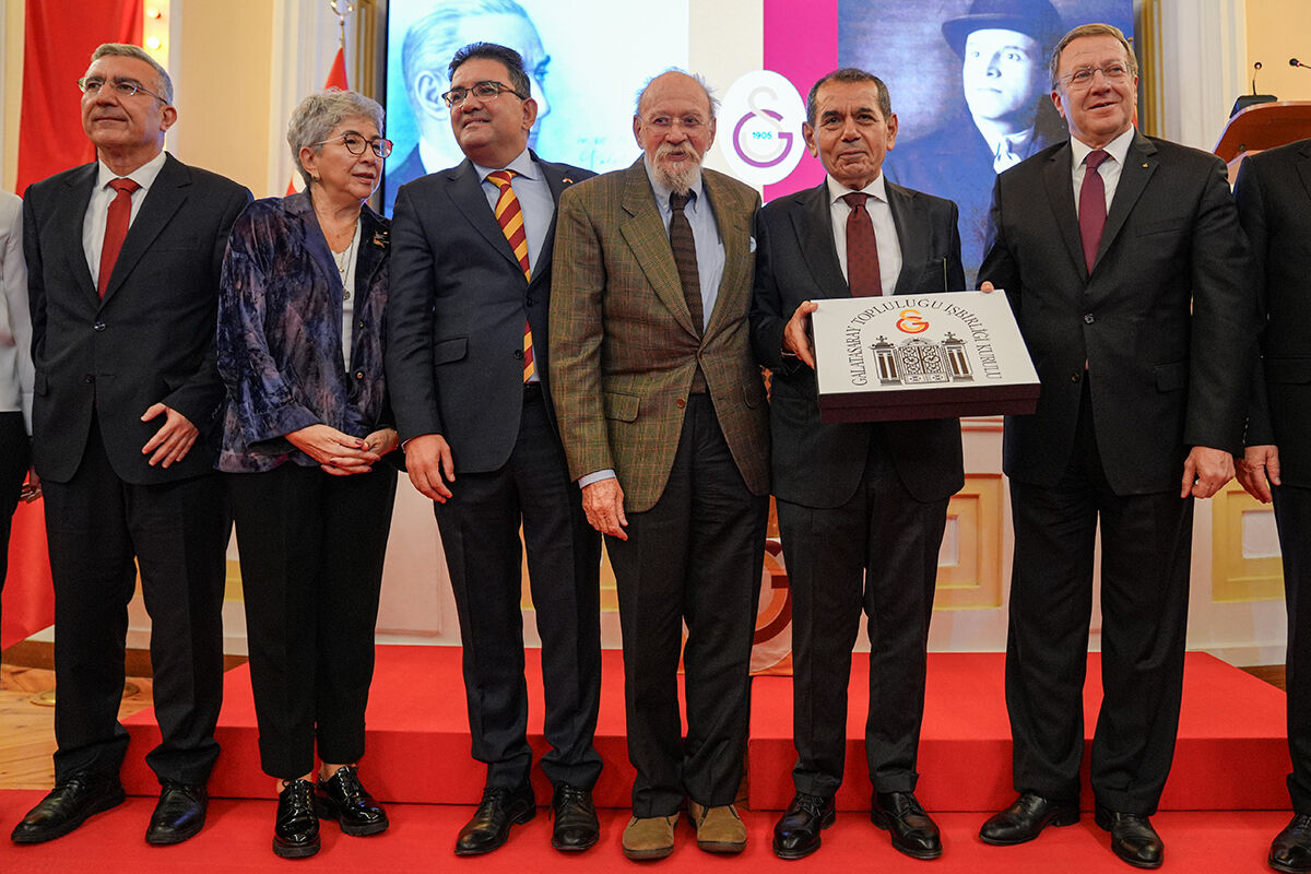 Galatasaray Kulübü, 120'nci kuruluş yılını kutladı: Başkan Özbek'i duygulandıran mektup - 6. Resim