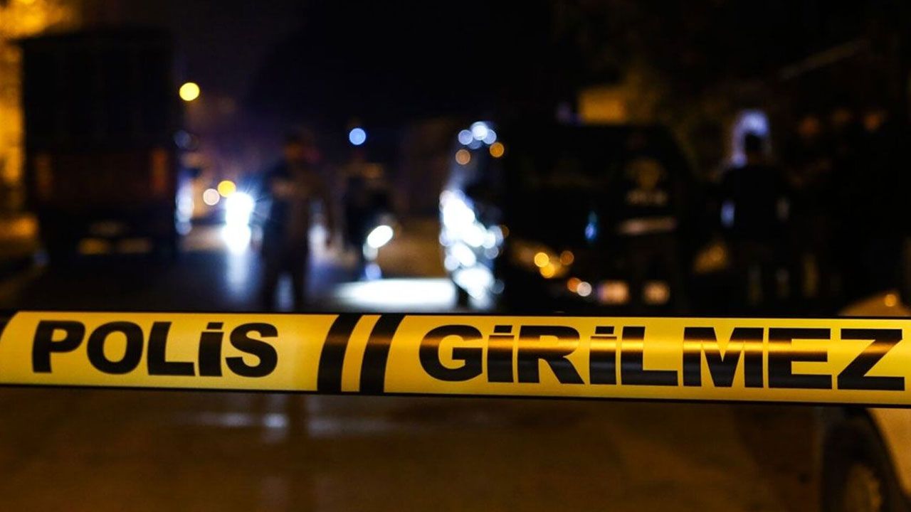 Kahvehanede gece yarısı dehşet anları: Av tüfeğiyle vurup kaçtı Kahvehanede gece yarısı dehşet anları: Av tüfeğiyle vurup kaçtı