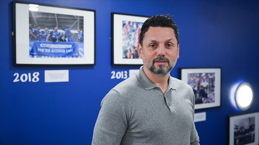 Süper Lig'de 4,5 yıl sonra roller değişti: Bu defa Emre Belözoğlu gitti, Erol Bulut geldi - 1. Resim