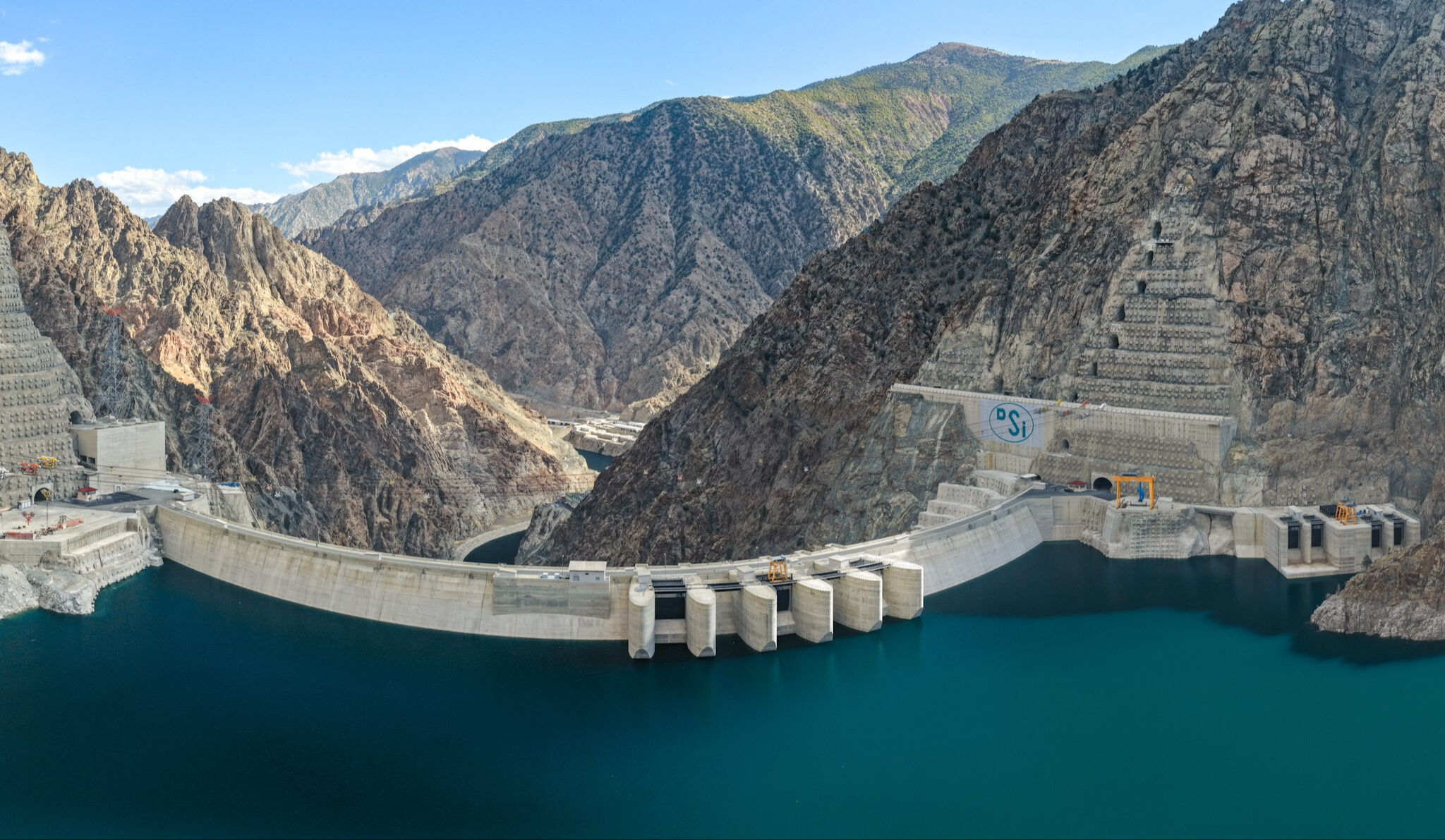Yusufeli Barajı'ndan ekonomiye dev katkı! 1,4 milyon hanenin yıllık elektrik ihtiyacını karşılıyor - 1. Resim