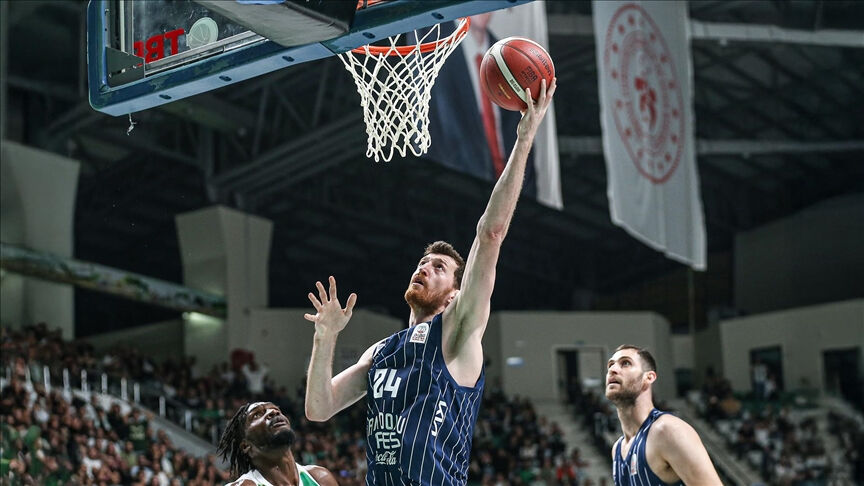 Anadolu Efes maçı hangi kanalda, saat kaçta? Merkezefendi Basket ile karşılaşıyor - 1. Resim