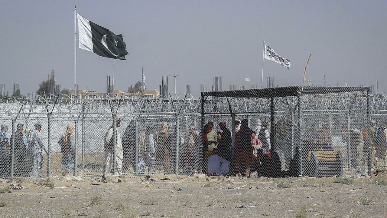 Çatışmalar durdu, Afganistan&#039;dan açıklama geldi! &quot;İkili ilişkileri bozmaya çalışıyorlar&quot;