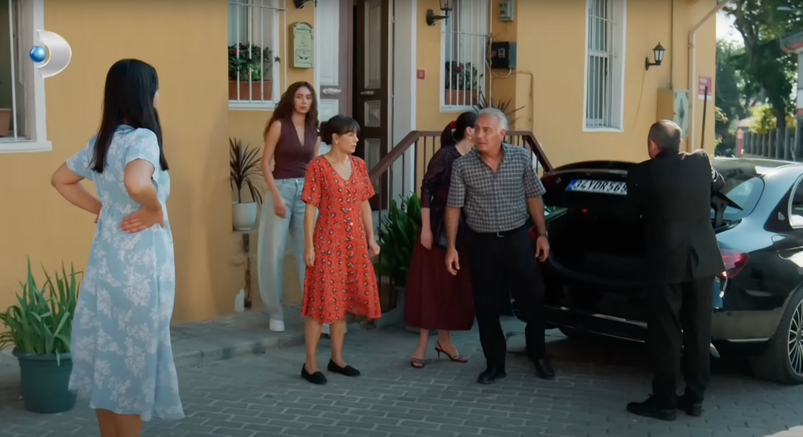 Güller ve Günahlar nerede çekiliyor? Dizinin çekim yeri merak konusu oldu! - 1. Resim