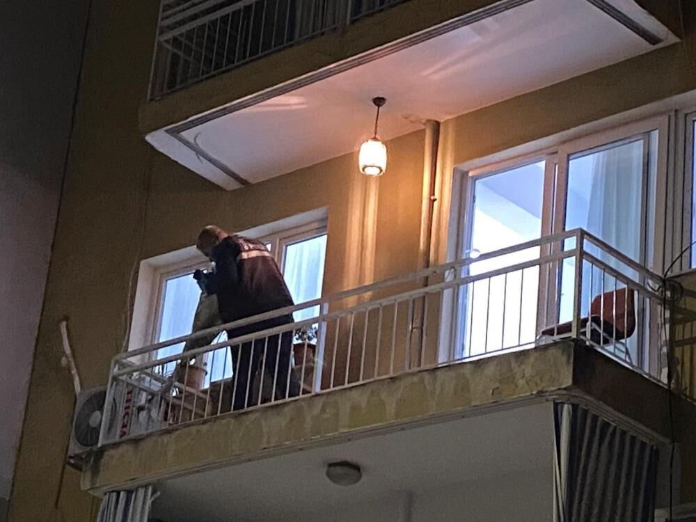 Manisa'da dehşet evi! Komşular sese koştu, Hasbiye kurtarılamadı - 1. Resim