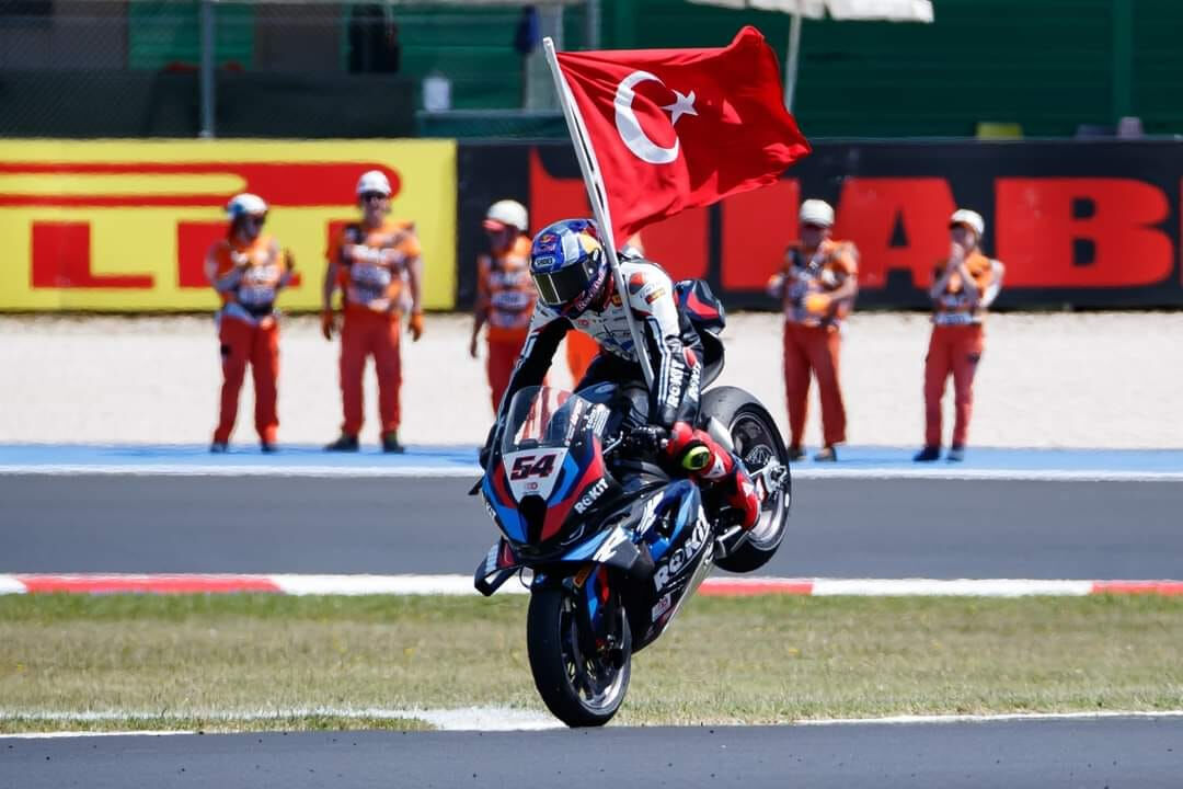 Toprak Razgatlıoğlu yarışı ne zaman, hangi kanalda? 2025 Dünya Superbike Şampiyonası devam ediyor! Toprak Razgatlıoğlu yarışı ne zaman, hangi kanalda? 2025 Dünya Superbike Şampiyonası devam ediyor! - 3. Resim