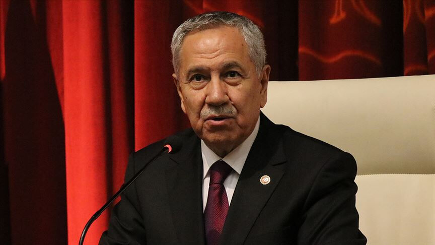 Bülent Arınç'tan sürpriz çıkış: Gönüllü yoksa İmralı'ya gider, Öcalan'la görüşürüm Bülent Arınç'tan sürpriz çıkış: Gönüllü yoksa İmralı'ya gider, Öcalan'la görüşürüm - 1. Resim