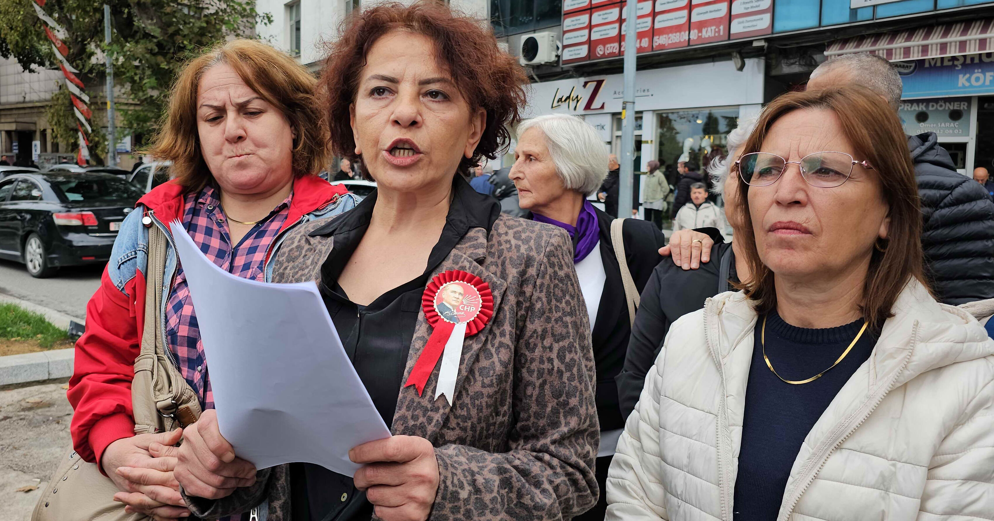 CHP'de Zonguldak depremi! Kadın kolları başkanı ve 10 üye istifa etti - 1. Resim