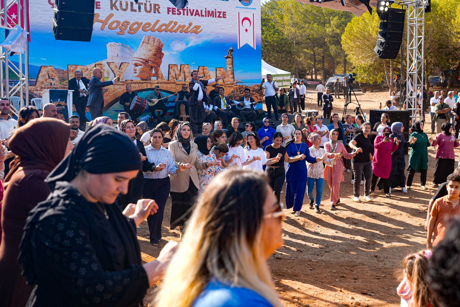Girne'de çiğköfteyle kardeşlik sofrası kuruldu - 4. Resim