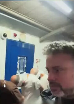 İsrail'in esirlere skandal muamelesi ortaya çıktı! Gazze'de rehine takası yapıldı - 3. Resim