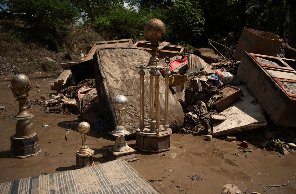 Meksika sele teslim! Evler suların altında kaldı, bilanço ağırlaşıyor - 2. Resim