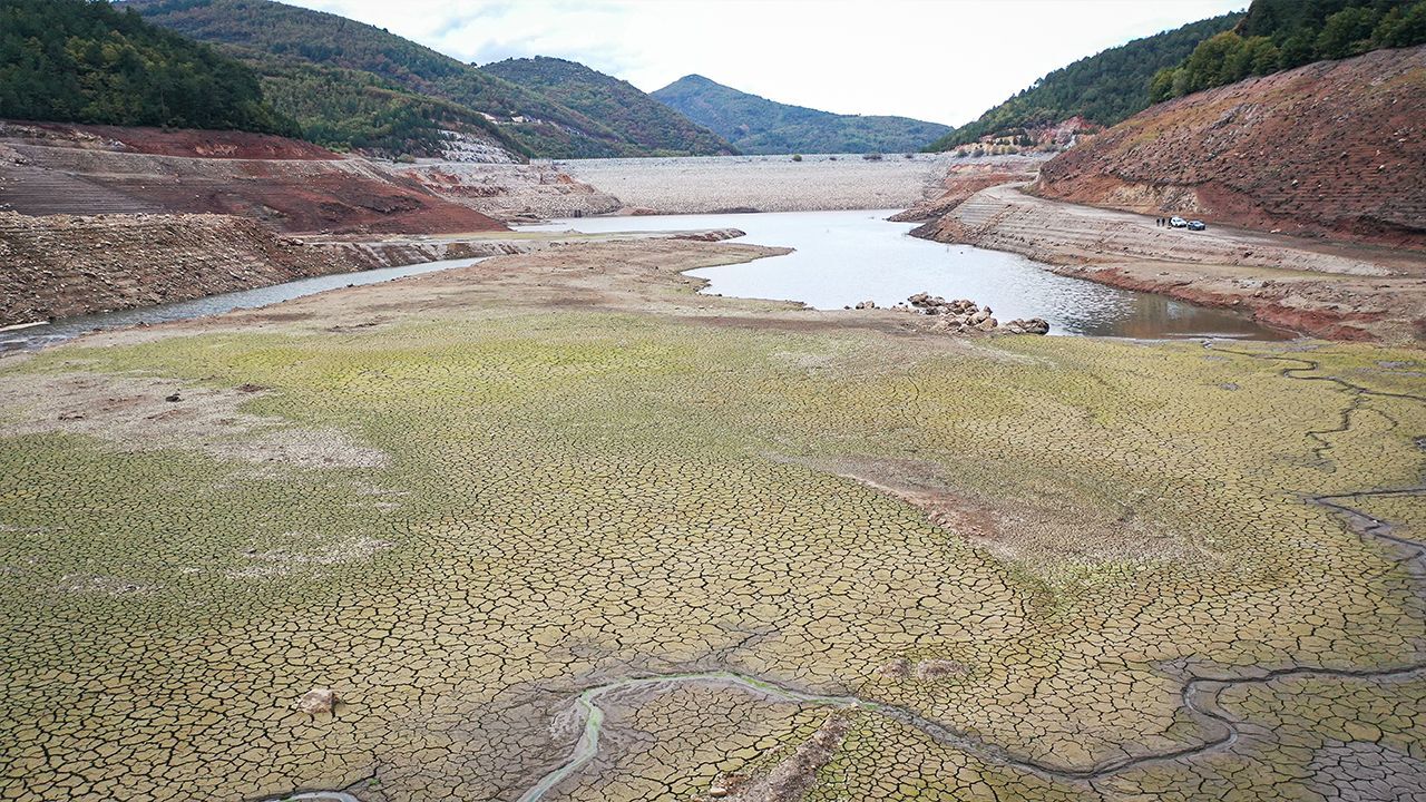 Ne yağmur ne kesinti çare oldu! Bursa'da barajlar için bir kötü haber de Meteoroloji'den Ne yağmur ne kesinti çare oldu! Bursa'da barajlar için bir kötü haber de Meteoroloji'den