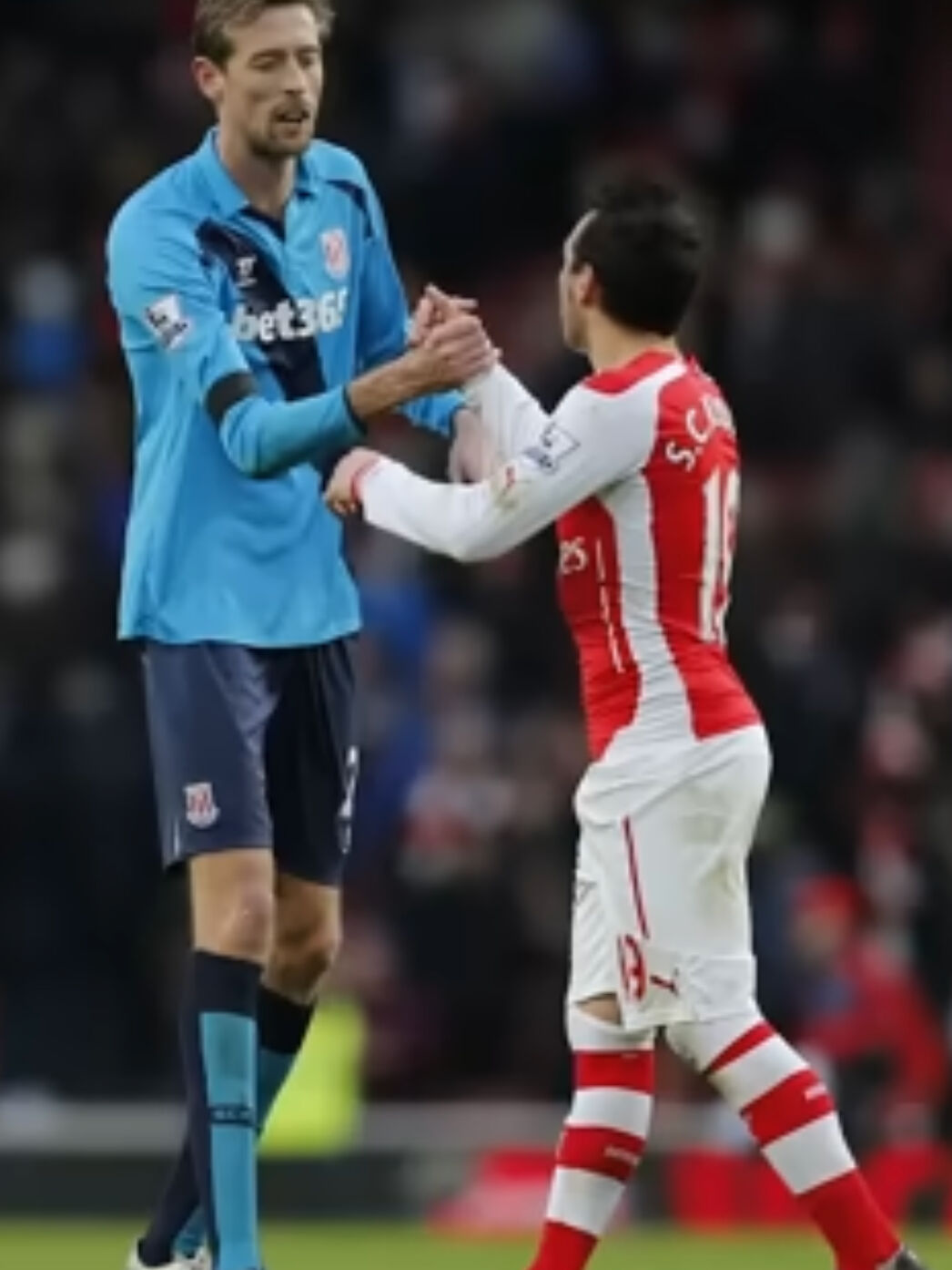 Peter Crouch öldü mü? Ünlü futbolcunun ölüm iddialarının perde arkası merak ediliyor - 1. Resim