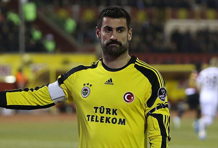 Ronaldo'nun kâbus gecesi: Volkan Demirel detayı dikkat çekti Ronaldo'nun kâbus gecesi: Volkan Demirel detayı dikkat çekti - 2. Resim